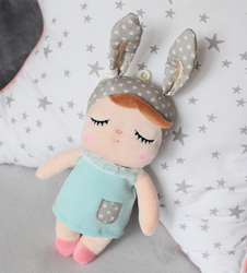 Mini Lalka Metoo z uszkami w miętowej sukience