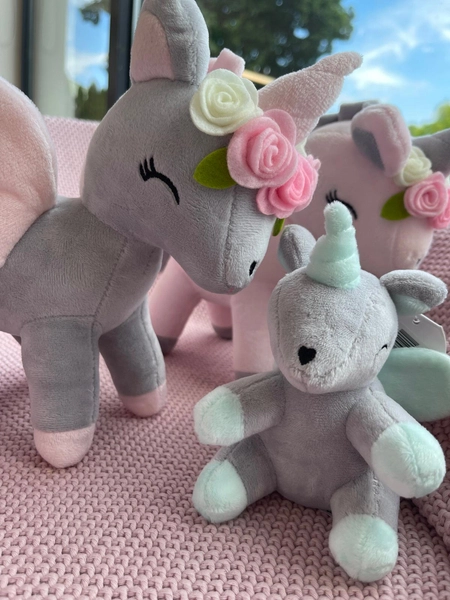 Pluszowy Jednorożec z wianuszkiem rozmiar M- Szaro/Różowy