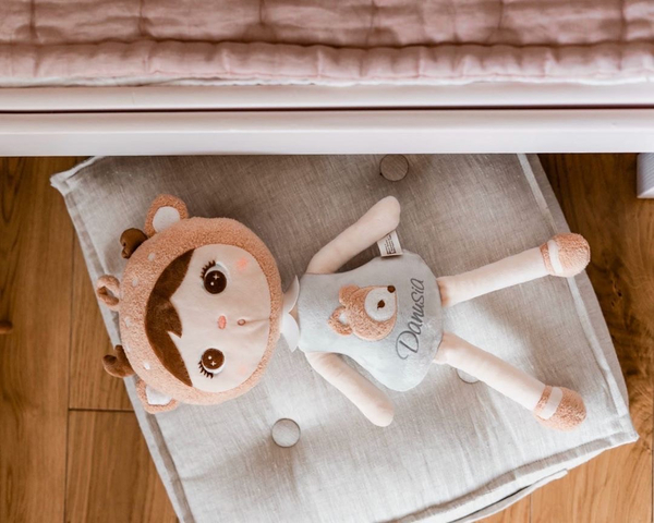 Lalka Metoo szary jelonek 50cm PAK 10 SZT