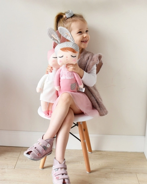 Lalka Metoo w różowej sukience