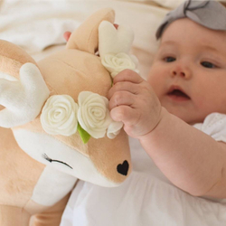 Pluszowa Sarenka z kremowym wianuszkiem - Duża