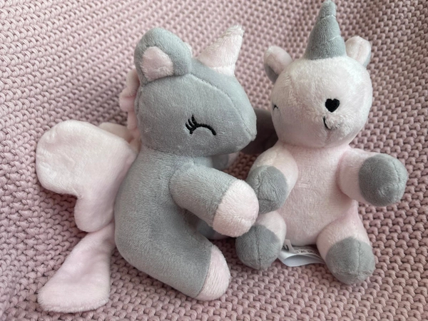 Jednorożec różowy rozmiar S