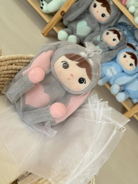 Biały woreczek prezentowy z organzy – rozmiar M (30 × 40 cm)