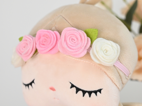 Lalka Metoo z kolorowym wianuszkiem 48cm