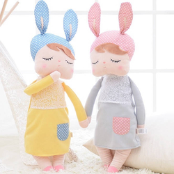 Lalka Metoo XL w szarej sukience