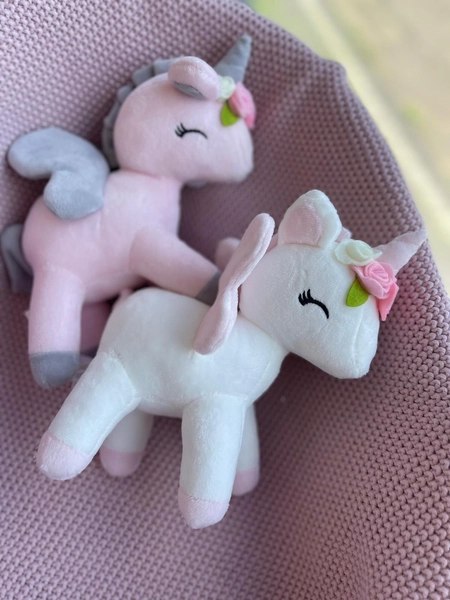 Pluszowy Jednorożec z wianuszkiem rozmiar M- Różowy