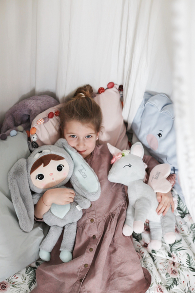 Pluszowy Jednorożec z wianuszkiem  rozmiar L- Szaro/Różowy