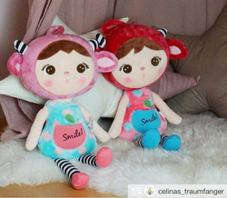 Lalka Metoo Smile truskawka 50cm