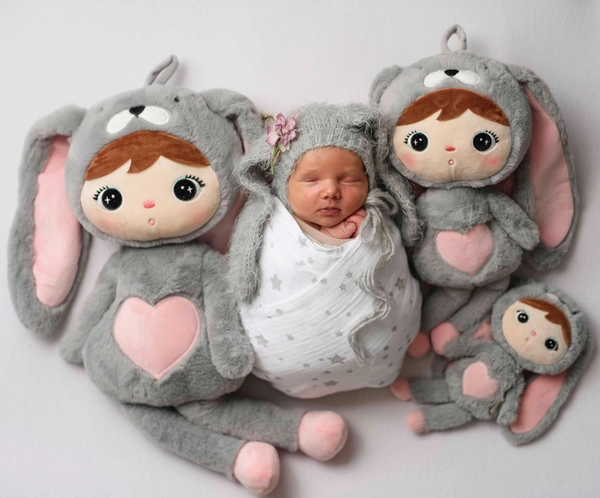 Szaro/różowy Królik 70cm Metoo