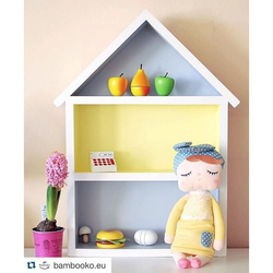 Lalka Metoo w żółtej sukience