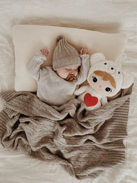 Miś Polarny z serduszkiem 46cm