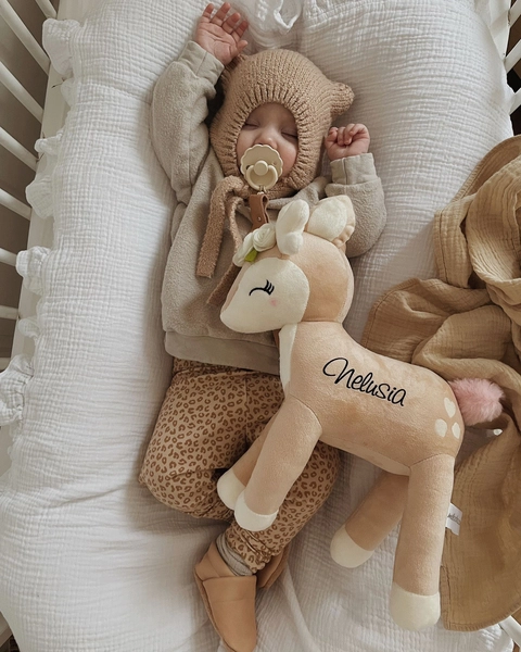 Pluszowa Sarenka z kremowym wianuszkiem - Duża